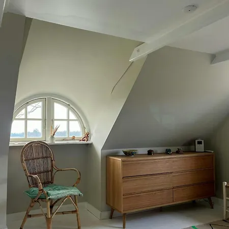 Charming With Views On Mon Borre
