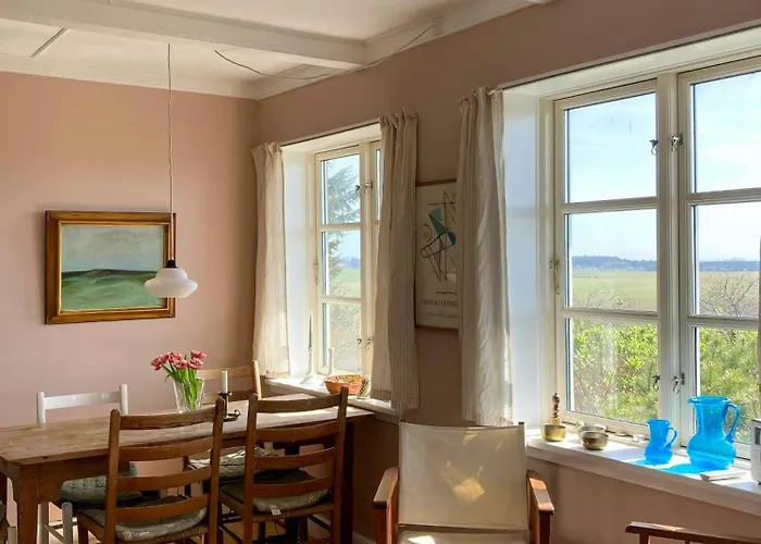 Charming With Views On Mon Borre
