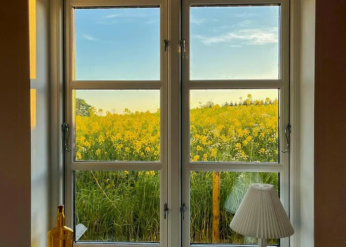 Charming With Views On Mon Hébergement de vacances *